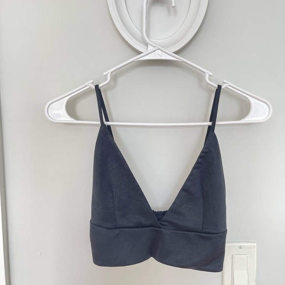 Black Silk Crop - Size Small - Picture 2 of 2